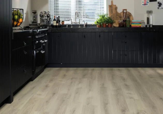 Laminat in der Küche, geht das? - Solzaleben.de