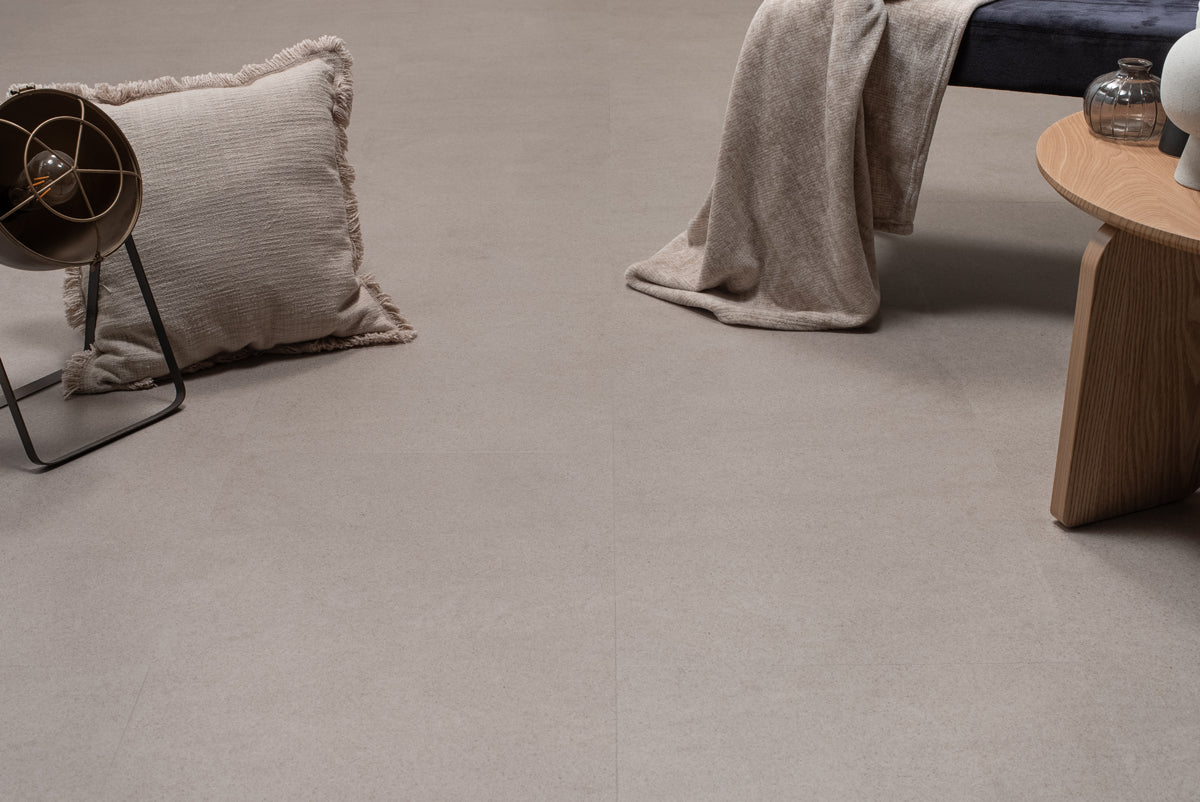 Floer Betonlook Greige Klebe - Vinyl Fliesen FLR - 3612 - Solzaleben.de