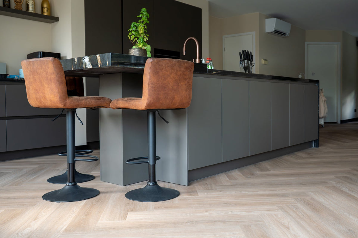 Solza Como Crème Walfischgrät Klebe-Vinyl SLZ-5021 – Detailansicht 1