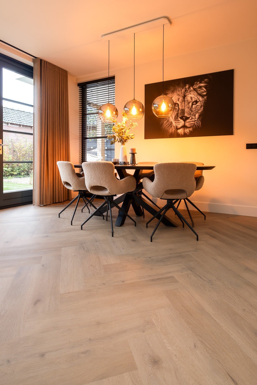 Belakos Attico Fischgrät XL 82 Klebe-Vinyl - Solzaleben.de