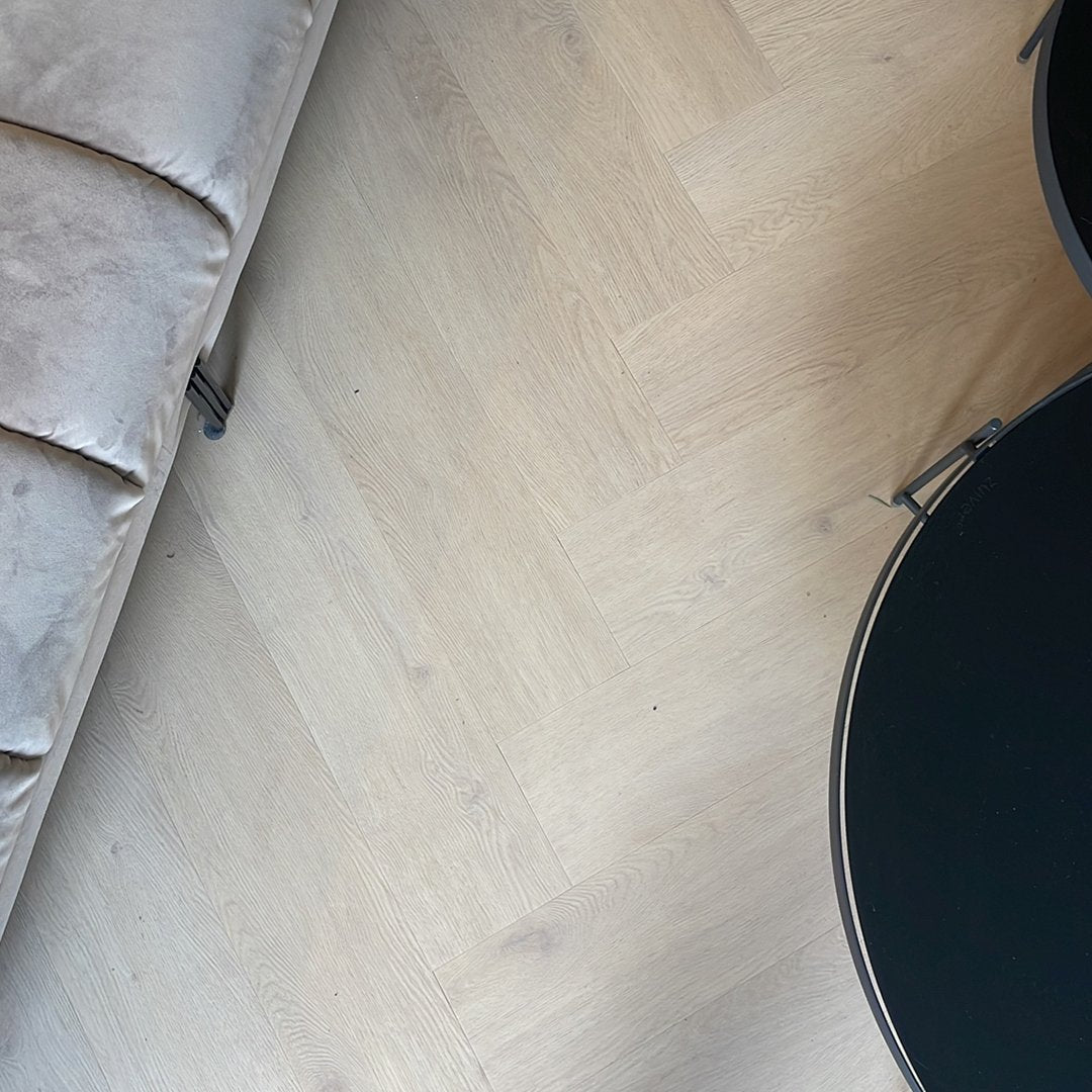 Belakos Palazzo Fischgrät XL 77 Klebe-Vinyl - Solzaleben.de