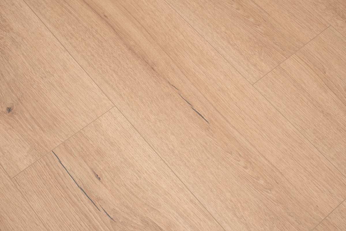 Floer Bergamo Eiche Braun Städte Laminat FLR - 1422 - Solzaleben.de