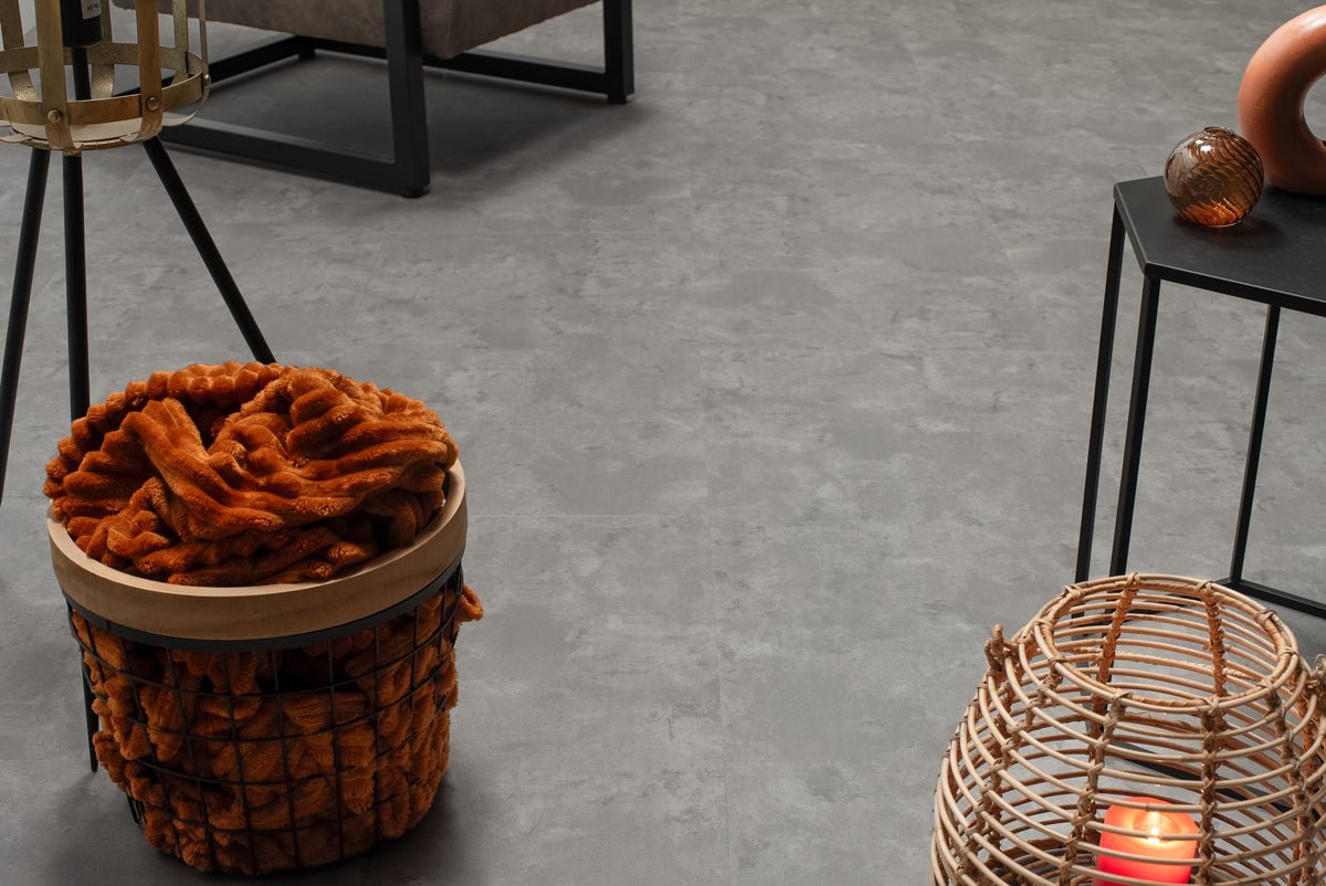 Floer Betonlook Grau Klebe - Vinyl Fliesen FLR - 3608 - Solzaleben.de