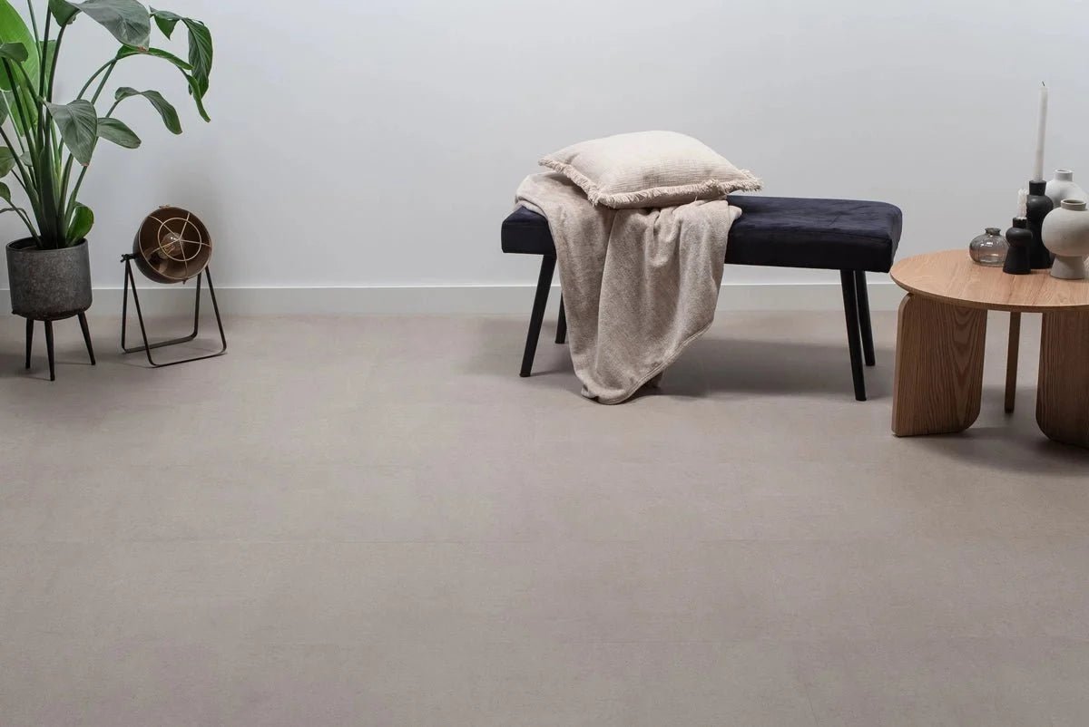 Floer Betonlook Greige Klebe-Vinyl Fliesen FLR-3612 - Solzaleben.de