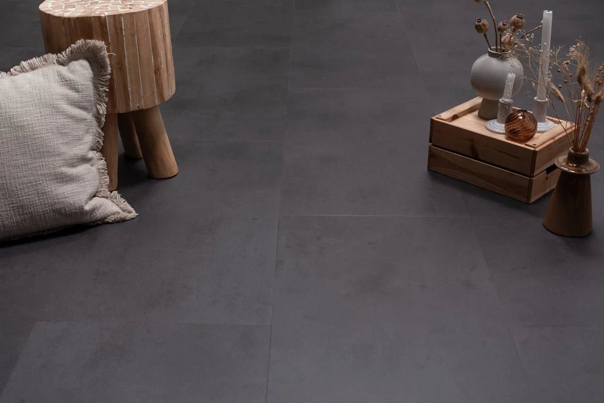 Floer Betonlook Schwarz Klick Vinyl Fliesen FLR-3802 - Solzaleben.de