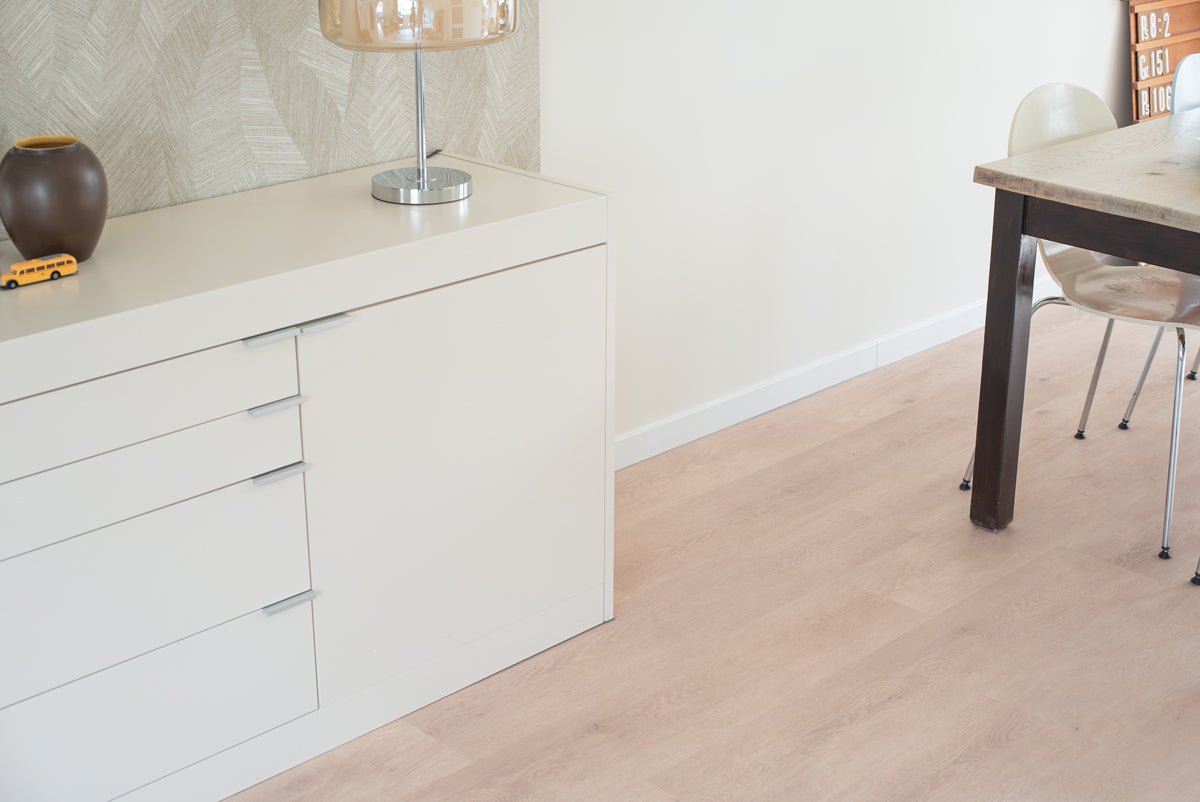 Floer Bibury Beige Eiche Dörfer Klebe - Vinyl FLR - 3036 - Solzaleben.de