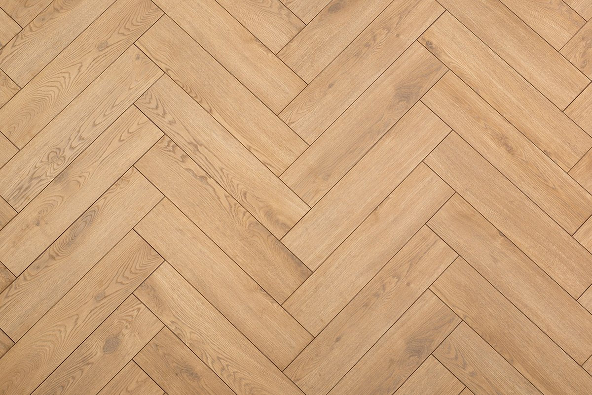 Floer Braun Eiche Fishgrät Laminat FLR - 1610 - Solzaleben.de