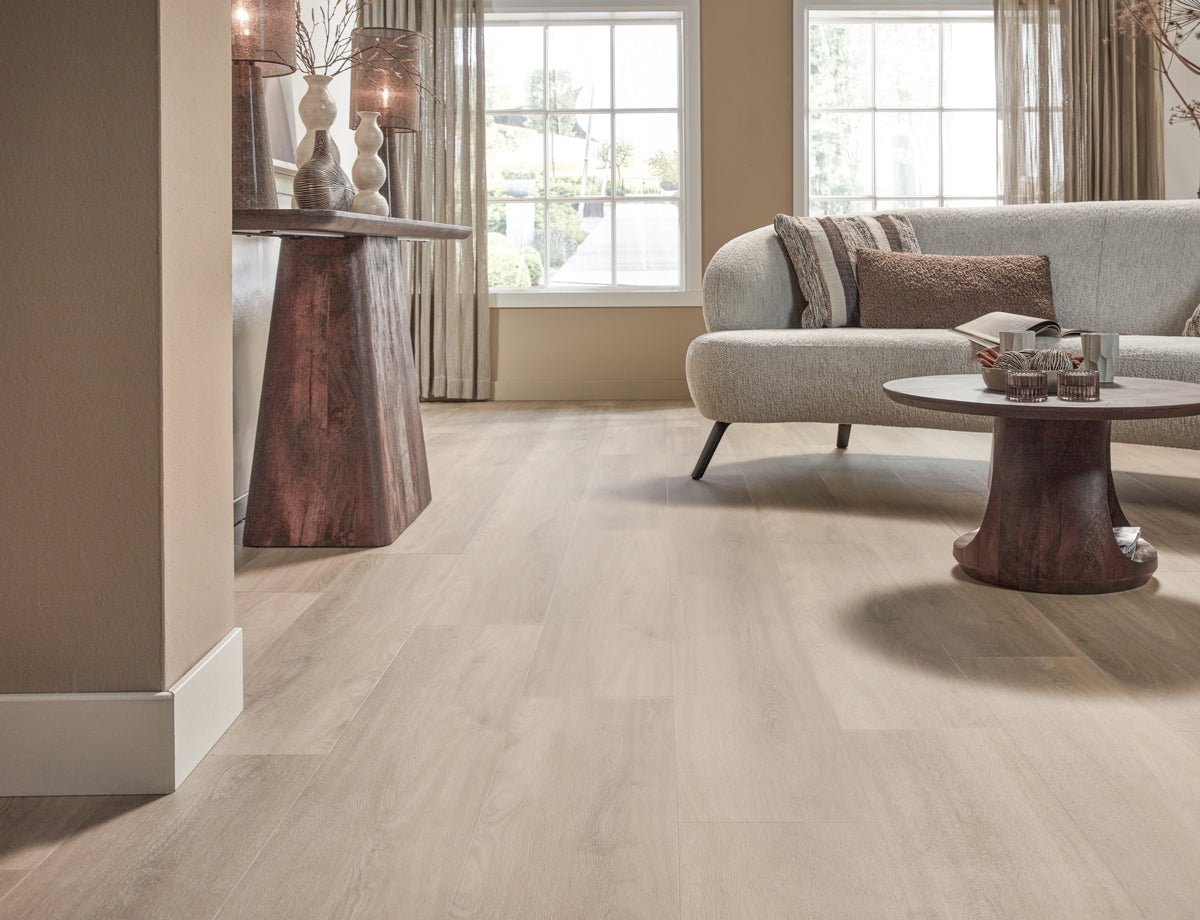 Floer Casares Creme Weiß Eiche Dörfer Klebe-Vinyl FLR-3040 - Solzaleben.de