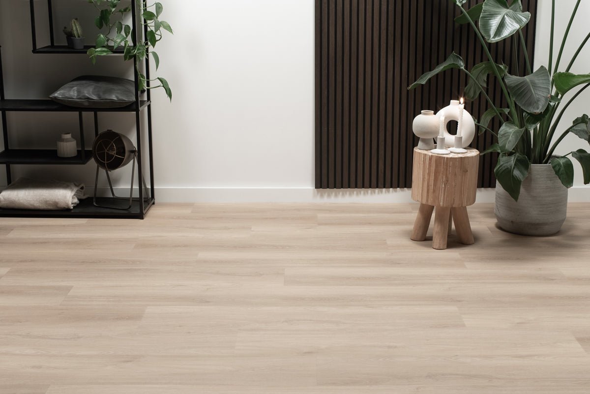 Floer Casares Creme Weiß Eiche Dörfer Klebe-Vinyl FLR-3040 - Solzaleben.de