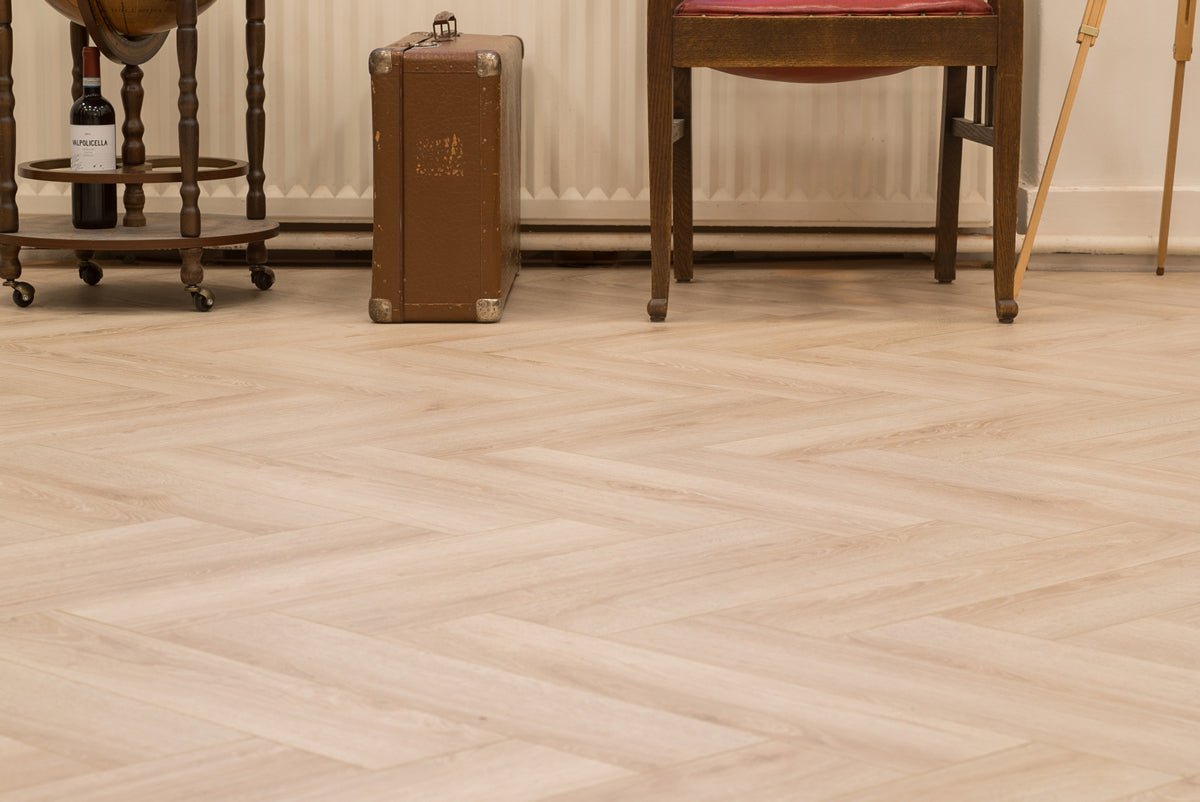 Floer Creme Eiche Fishgrät Laminat FLR - 1601 - Solzaleben.de