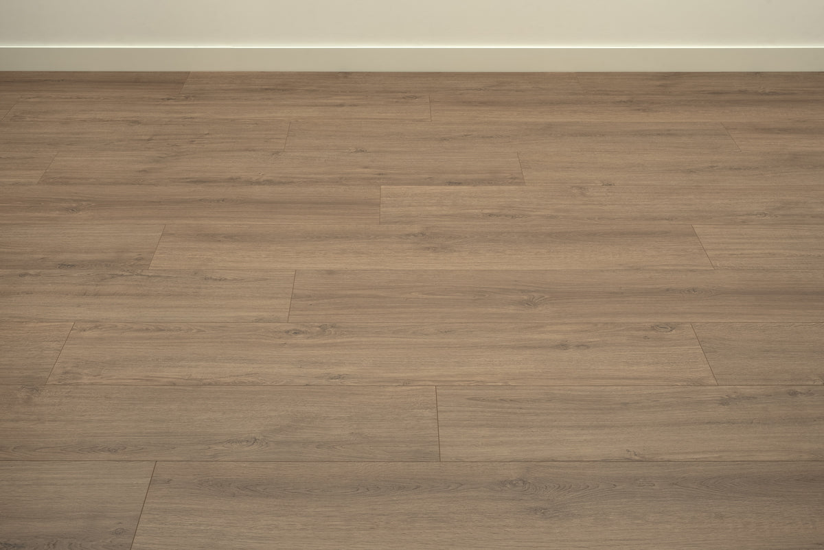 Floer Dublin Dunkelbraun Eiche Städte Laminat FLR - 1423 - Solzaleben.de