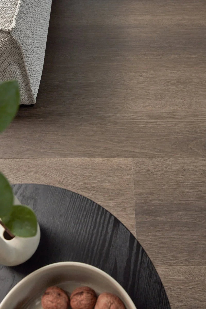 Floer Dunkele Eiche Landhaus Klebe-Vinyl FLR-3237 - Solzaleben.de