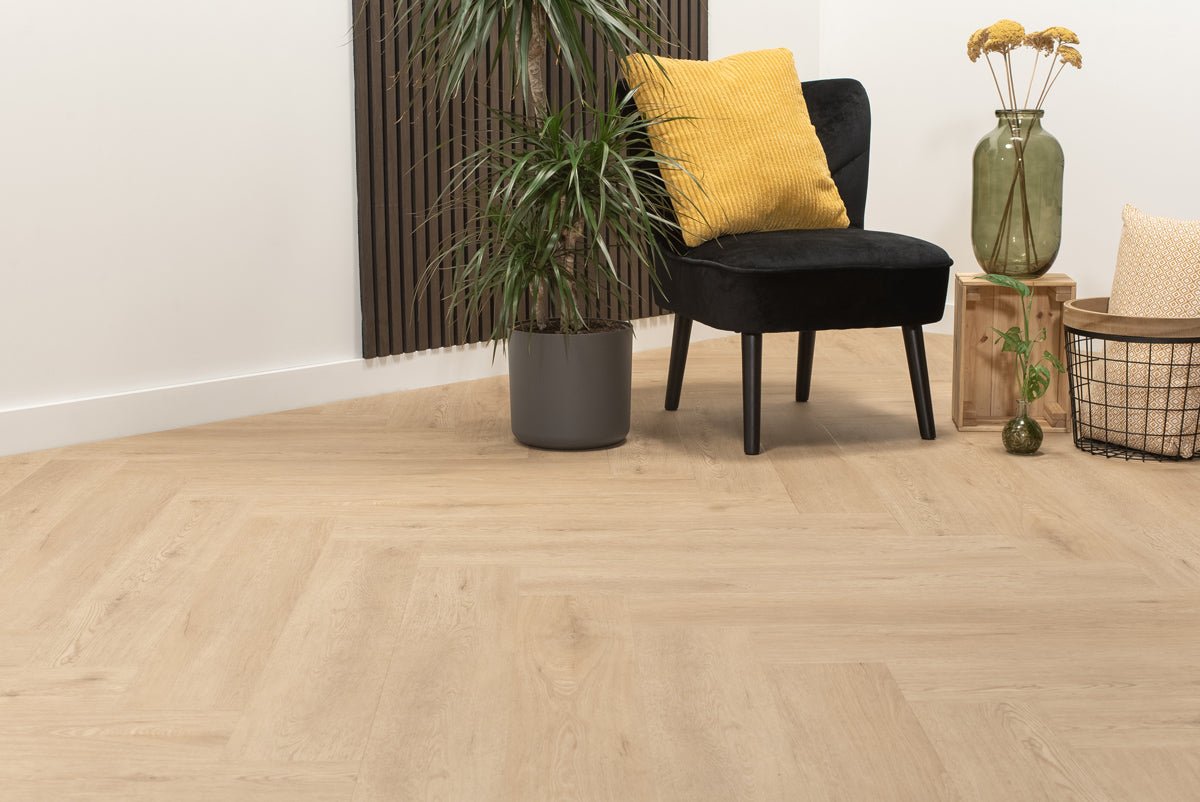 Floer Gaia Graubeige Walfischgrät Klebe - Vinyl FLR - 3527 - Solzaleben.de
