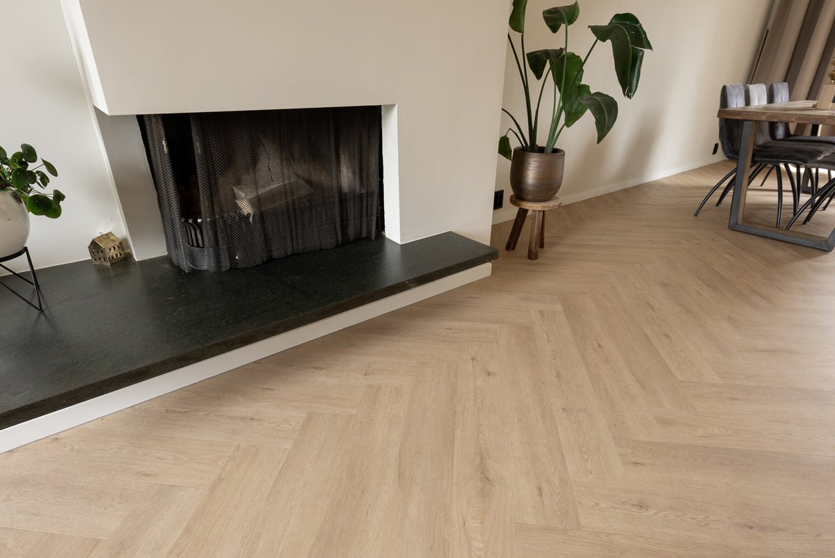 Floer Gaia Graubeige Walfischgrät Klebe - Vinyl FLR - 3527 - Solzaleben.de