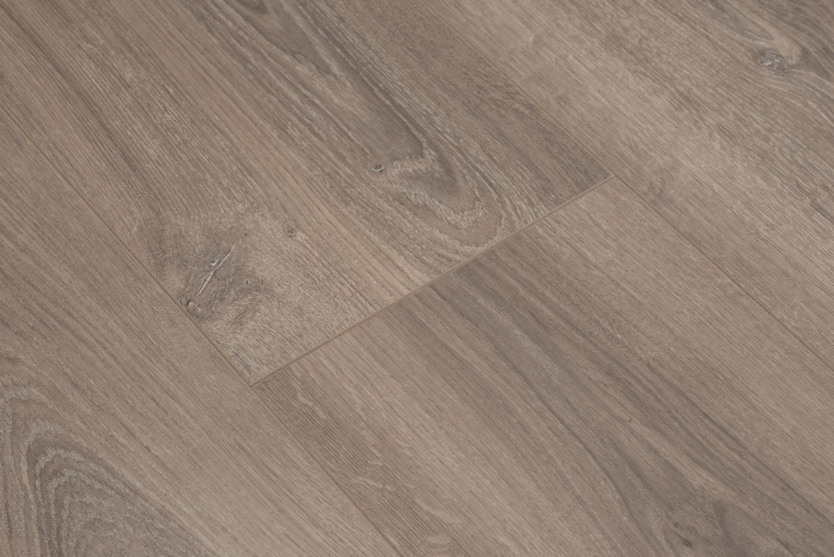 Floer Geräuchert Weiß Landhaus Laminat FLR-1707 - Solzaleben.de