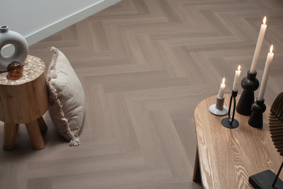 Floer Greige Eiche Fishgrät Klebe - Vinyl FLR - 3511 - Solzaleben.de