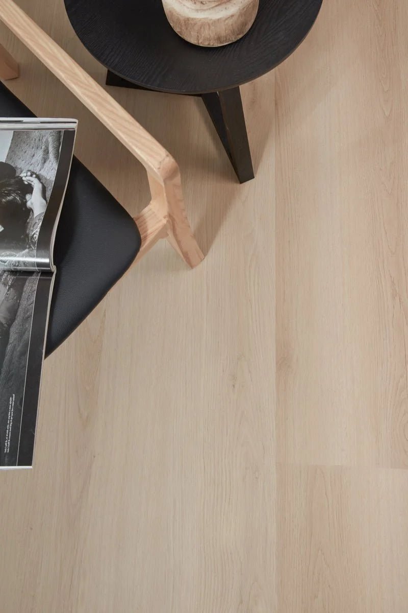 Floer Hellbraune Eiche Landhaus Klebe-Vinyl FLR-3236 - Solzaleben.de