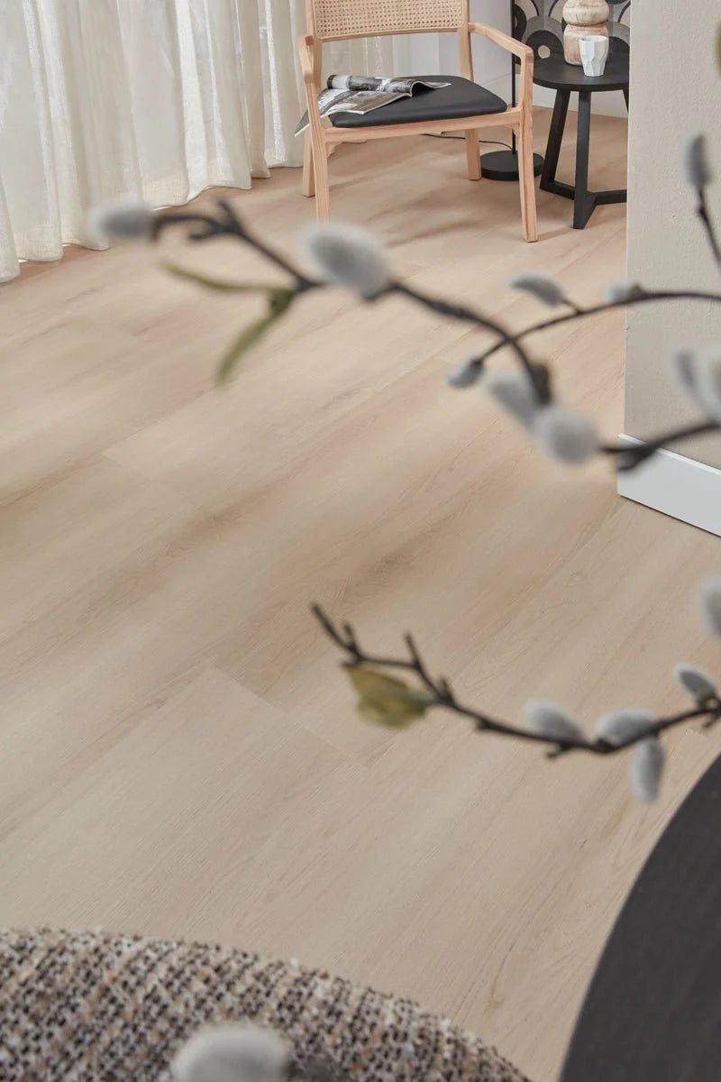 Floer Hellbraune Eiche Landhaus Klebe-Vinyl FLR-3236 - Solzaleben.de