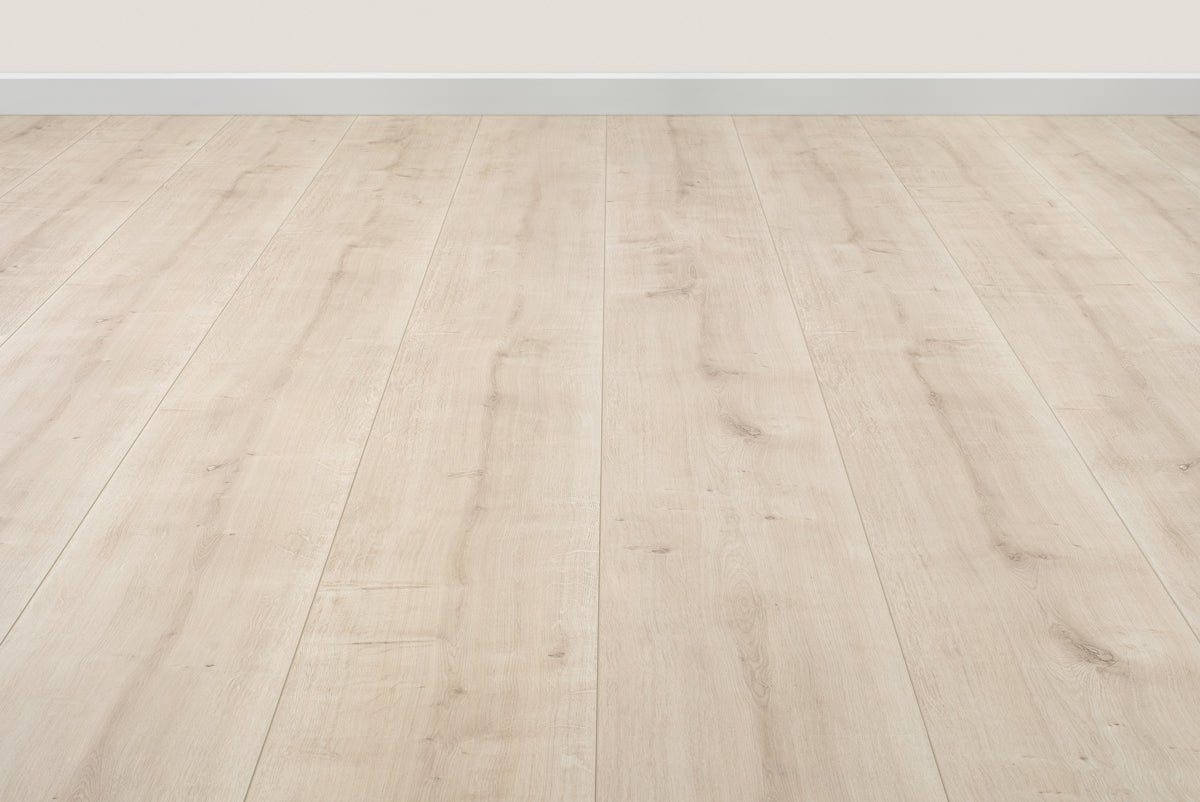 Floer Helle Eiche Landhaus Laminat FLR - 1026 - Solzaleben.de