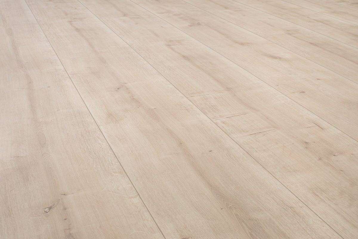Floer Helle Eiche Landhaus Laminat FLR-1026 - Solzaleben.de