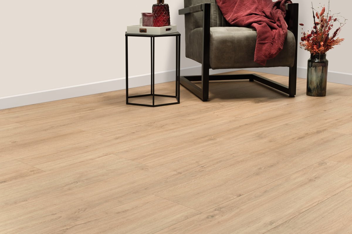 Floer Lisbon Goldbraun Eiche Städte Laminat FLR - 1417 - Solzaleben.de
