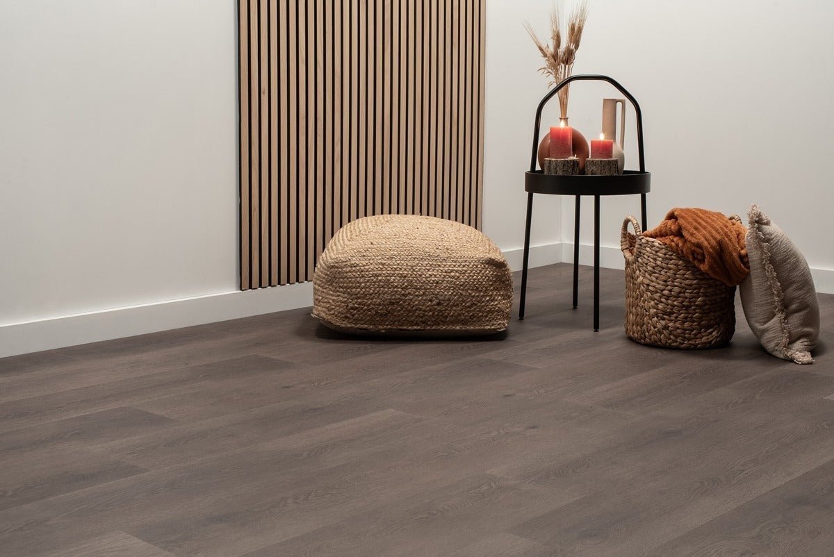 Floer Menton Mokka Eiche Dörfer Klebe-Vinyl FLR-3039 - Solzaleben.de