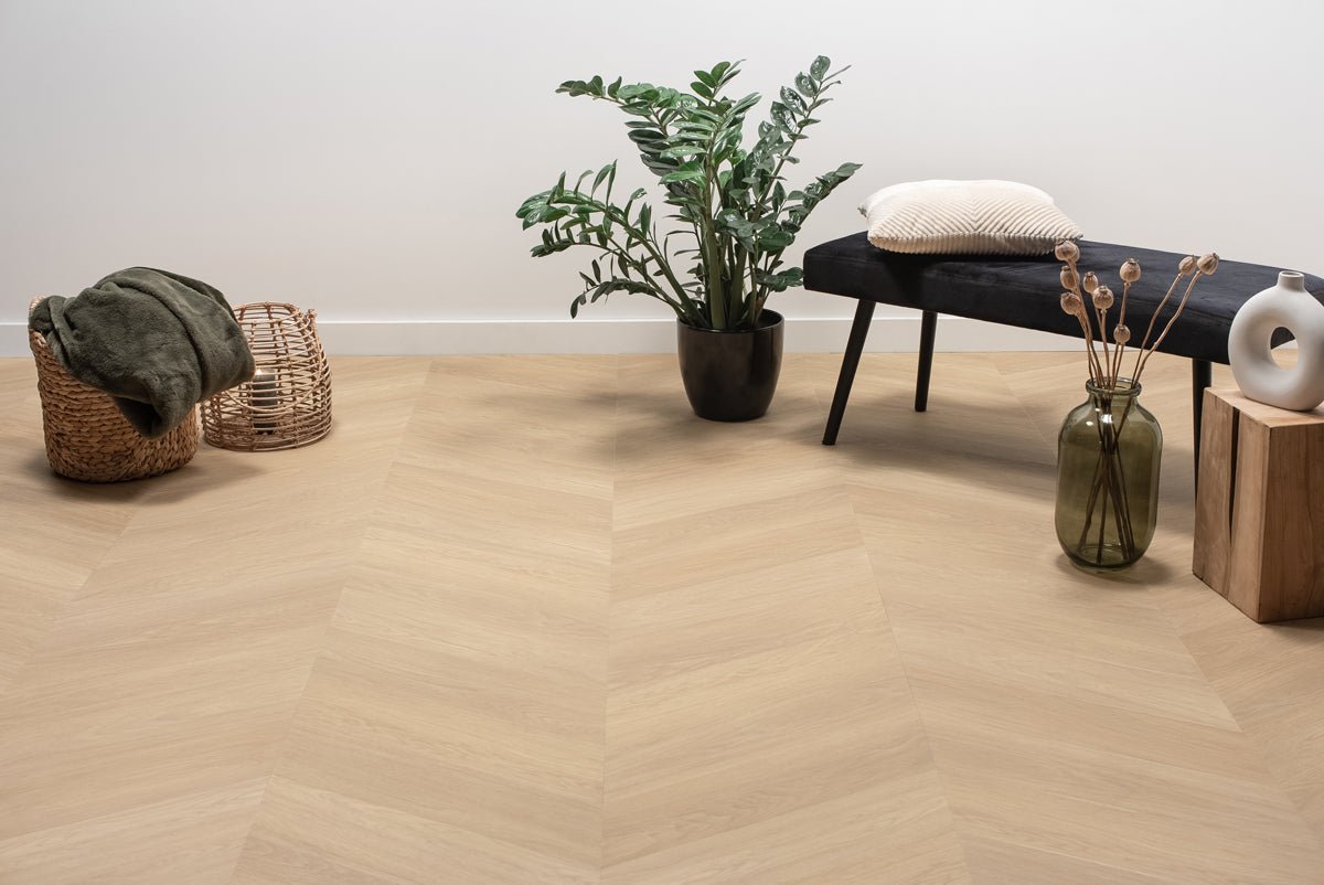 Floer Natur Eiche Chevron Klebe - Vinyl FLR - 3571 - Solzaleben.de