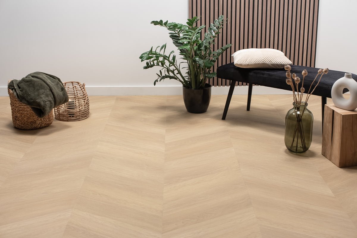 Floer Natur Eiche Chevron Klebe - Vinyl FLR - 3571 - Solzaleben.de