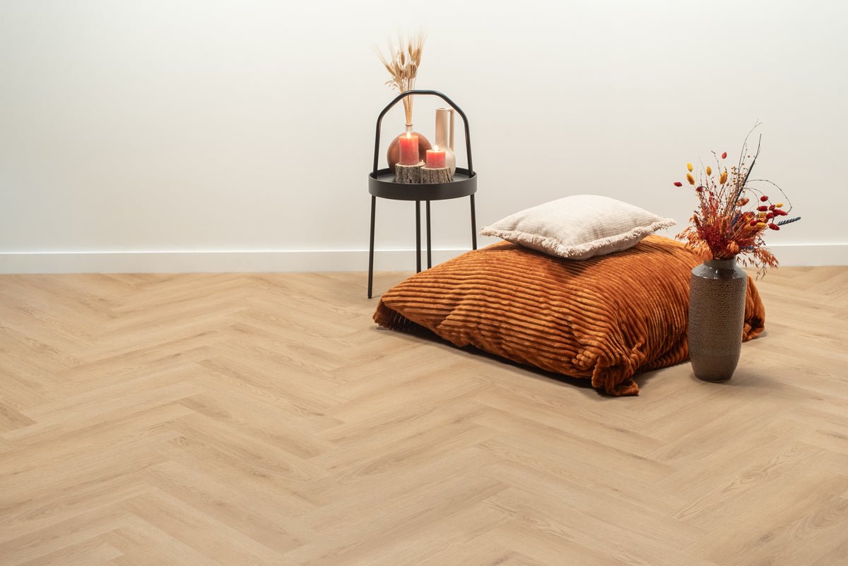 Floer Natur Eiche Fishgrät Klebe - Vinyl FLR - 3513 - Solzaleben.de