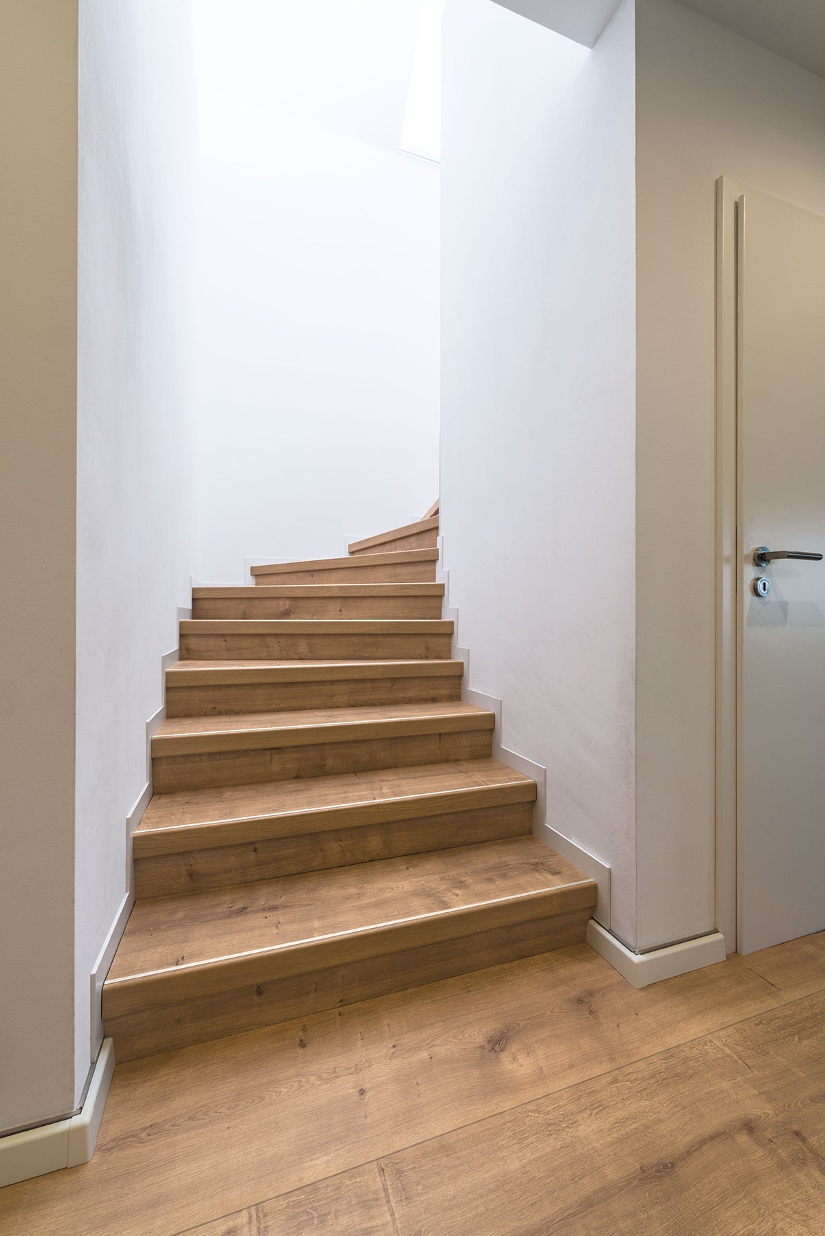 Floer Natur Eiche Landhaus Laminat FLR - 1027 - Solzaleben.de