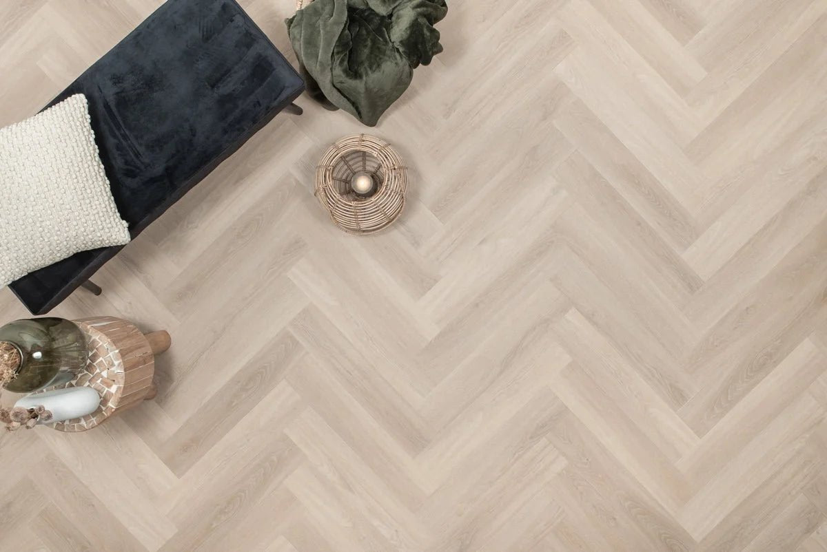 Floer Reine Eiche Fishgrät Klick Vinyl FLR-3932 - Solzaleben.de