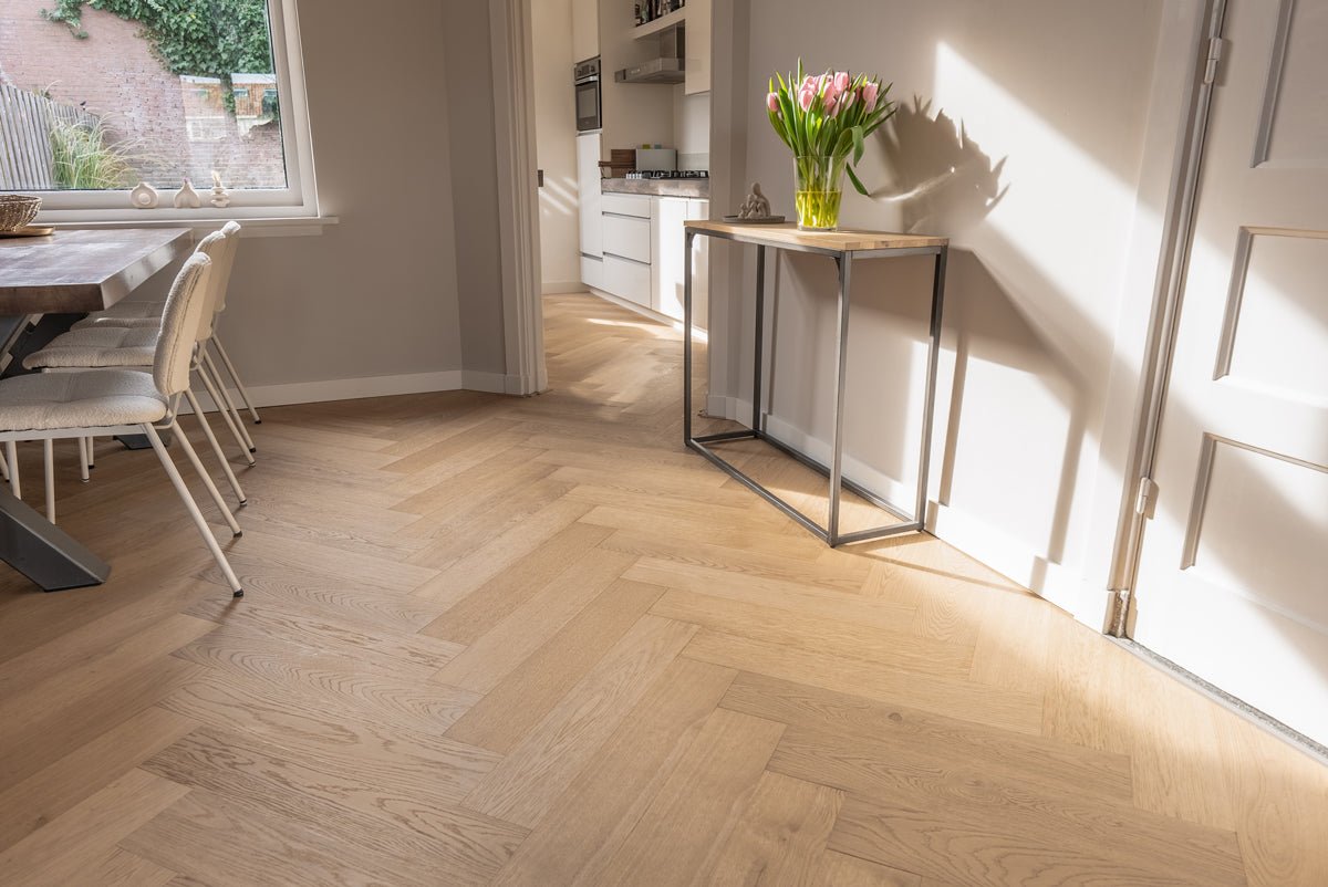 Floer Reine Eiche Hybrid Holz Fishgrät FLR - 5015 - Solzaleben.de