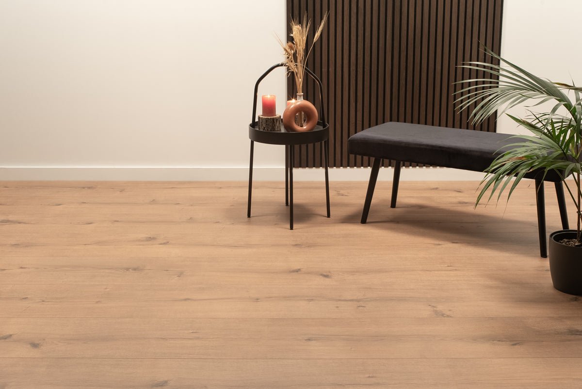Floer Robuste Braune Eiche Landhaus Laminat FLR - 1036 - Solzaleben.de