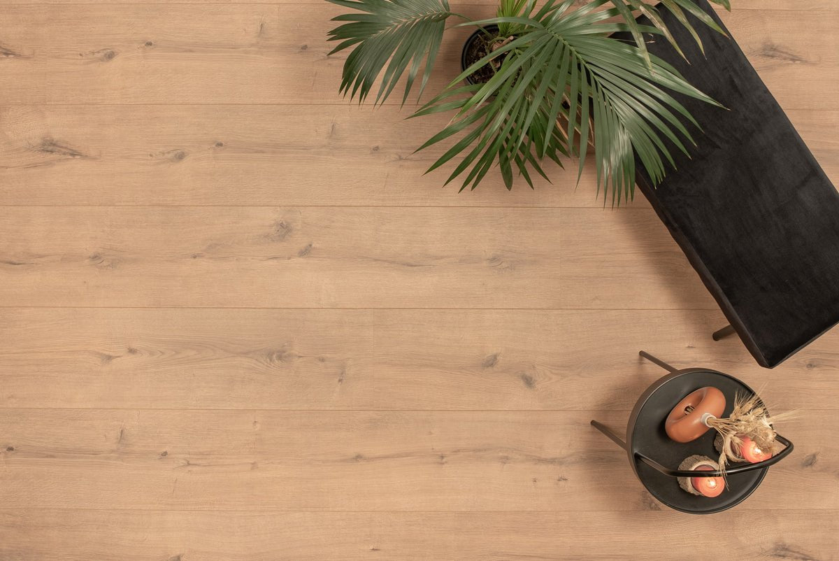 Floer Robuste Braune Eiche Landhaus Laminat FLR - 1036 - Solzaleben.de