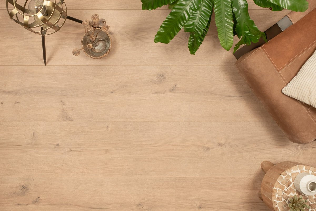 Floer Robuste Reine Eiche Landhaus Laminat FLR - 1037 - Solzaleben.de