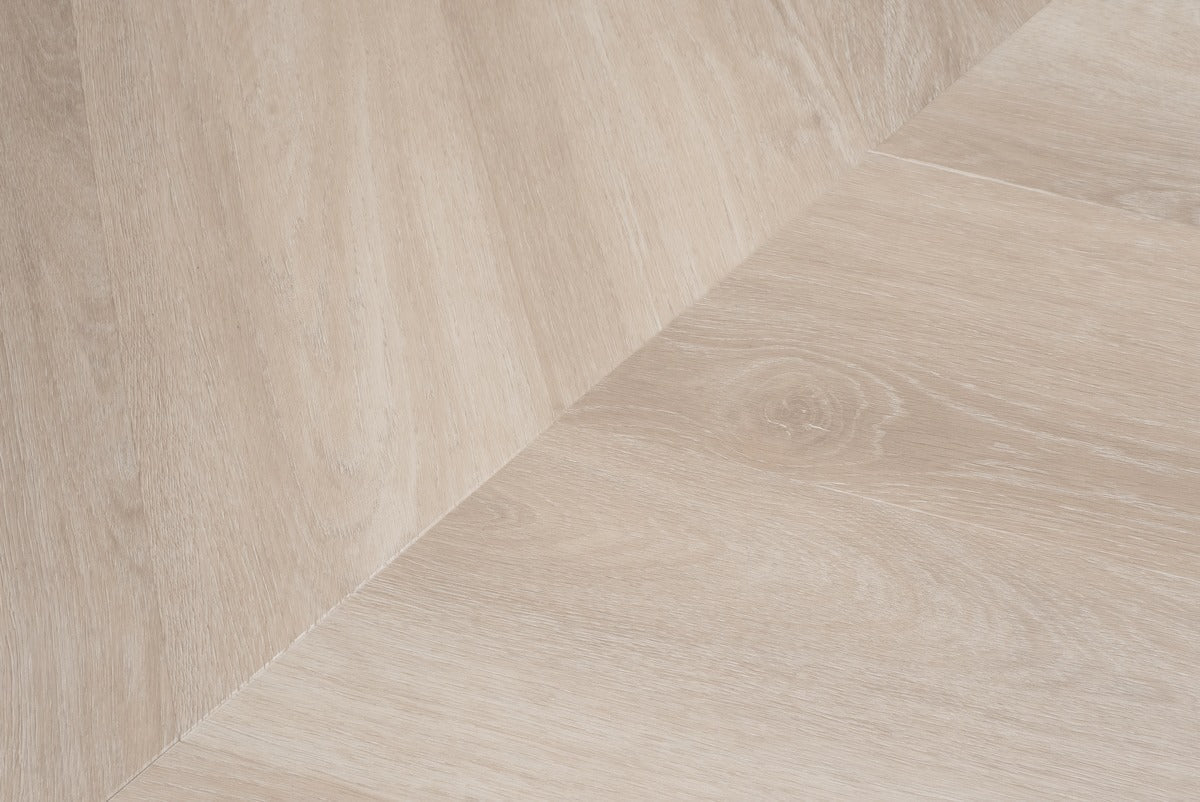 Floer Unbehandelt Eiche Chevron Klebe-Vinyl FLR-3570 - Solzaleben.de