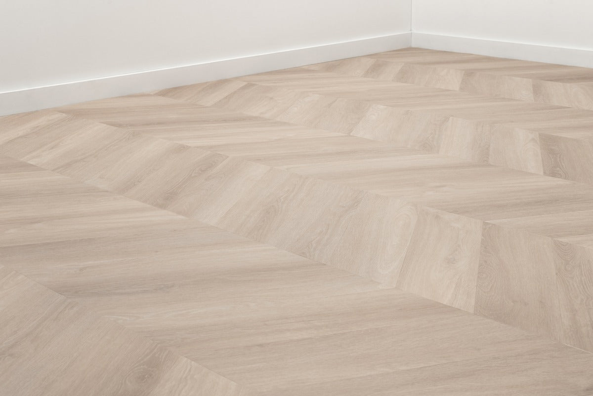 Floer Unbehandelt Eiche Chevron Klebe-Vinyl FLR-3570 - Solzaleben.de