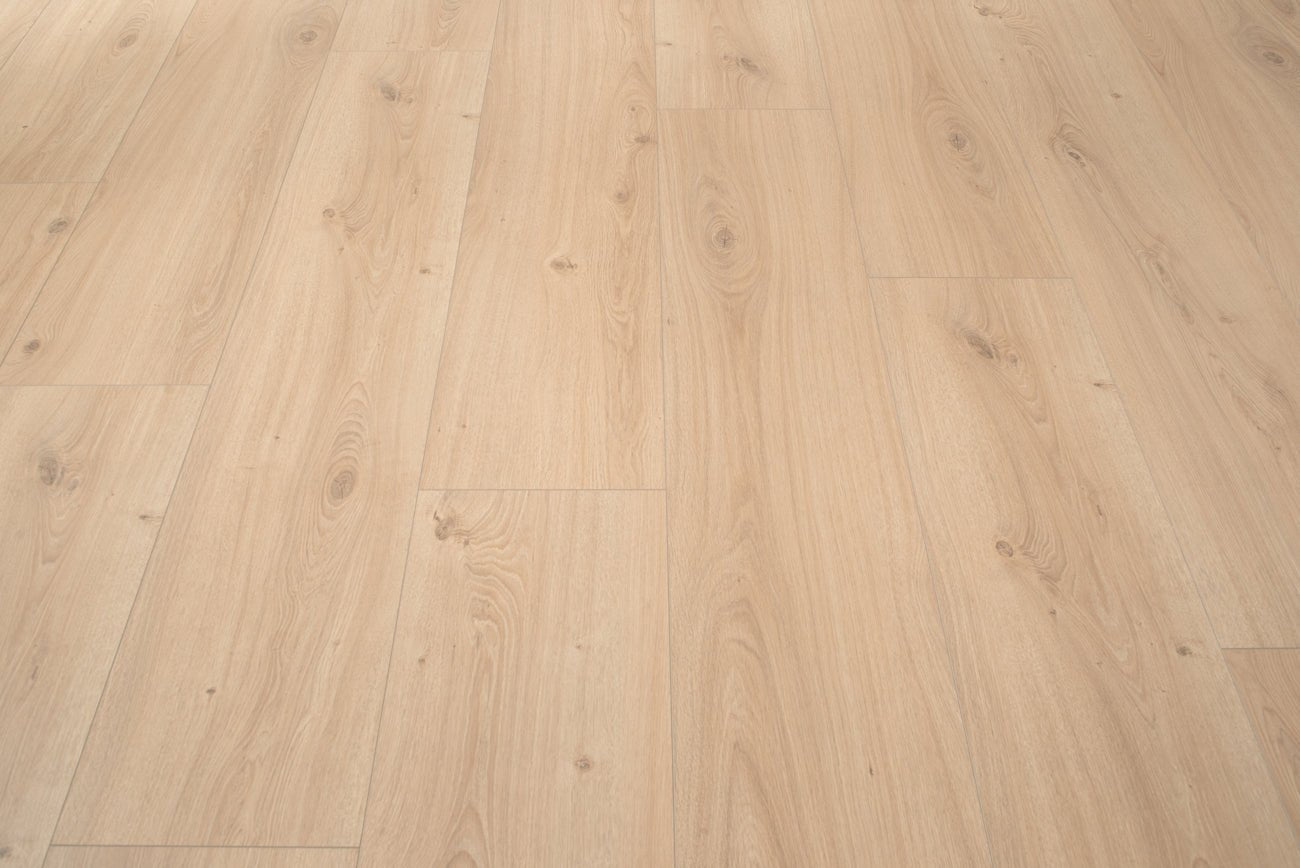 Floer Vienna Unbehandelte Eiche Städte Laminat FLR - 1420 - Solzaleben.de
