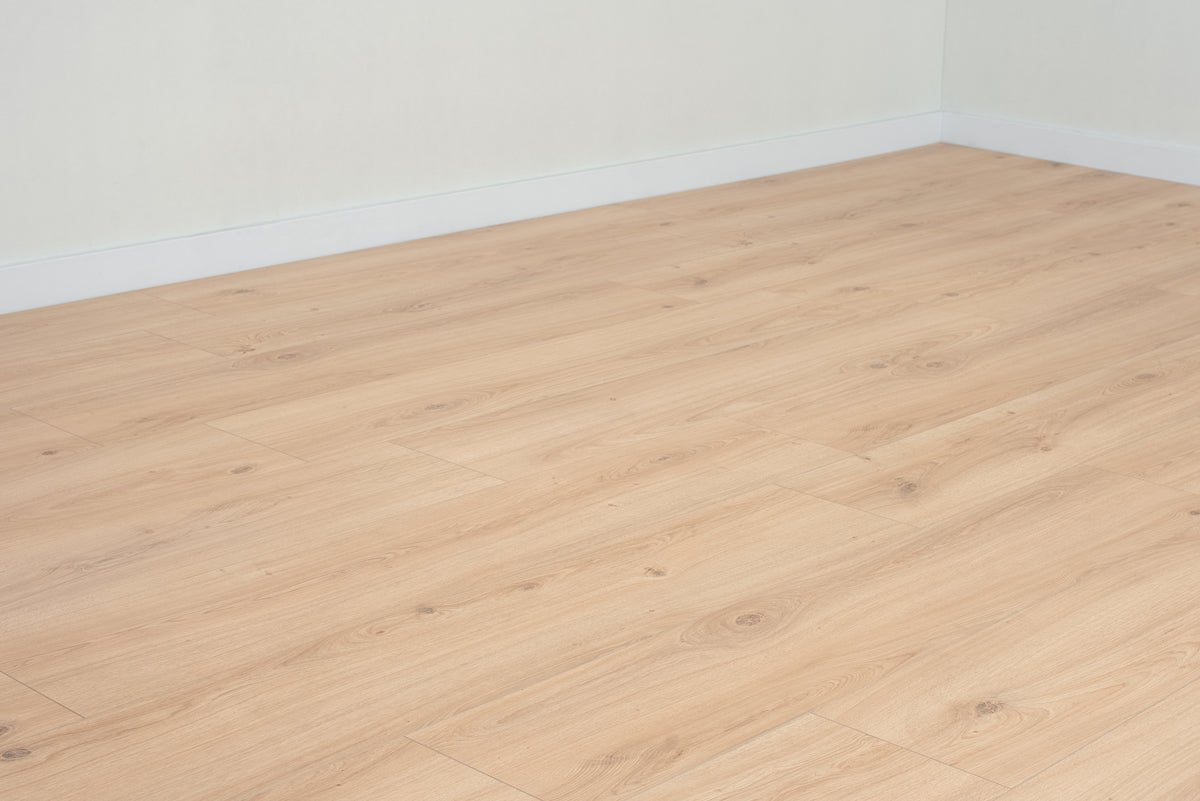 Floer Vienna Unbehandelte Eiche Städte Laminat FLR - 1420 - Solzaleben.de