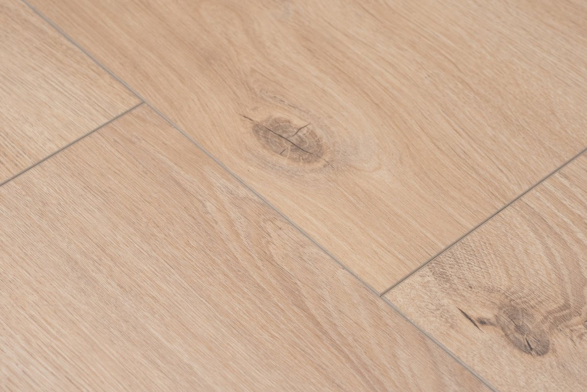 Floer Vienna Unbehandelte Eiche Städte Laminat FLR - 1420 - Solzaleben.de