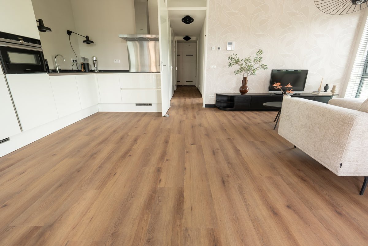 Floer Warth Nussbraun Eiche Dörfer Klebe - Vinyl FLR - 3046 - Solzaleben.de