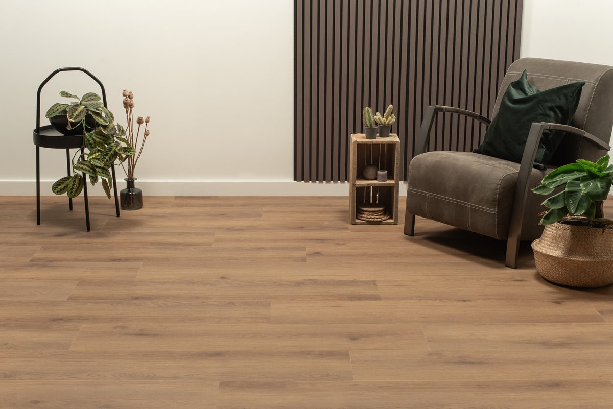 Floer Warth Nussbraun Eiche Dörfer Klebe - Vinyl FLR - 3046 - Solzaleben.de