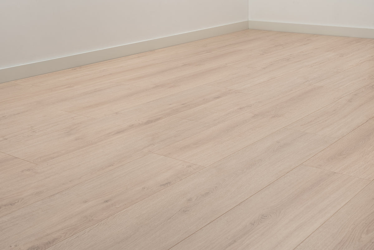 Floer Waterford Eiche Weiß Beige Städte Laminat FLR - 1421 - Solzaleben.de