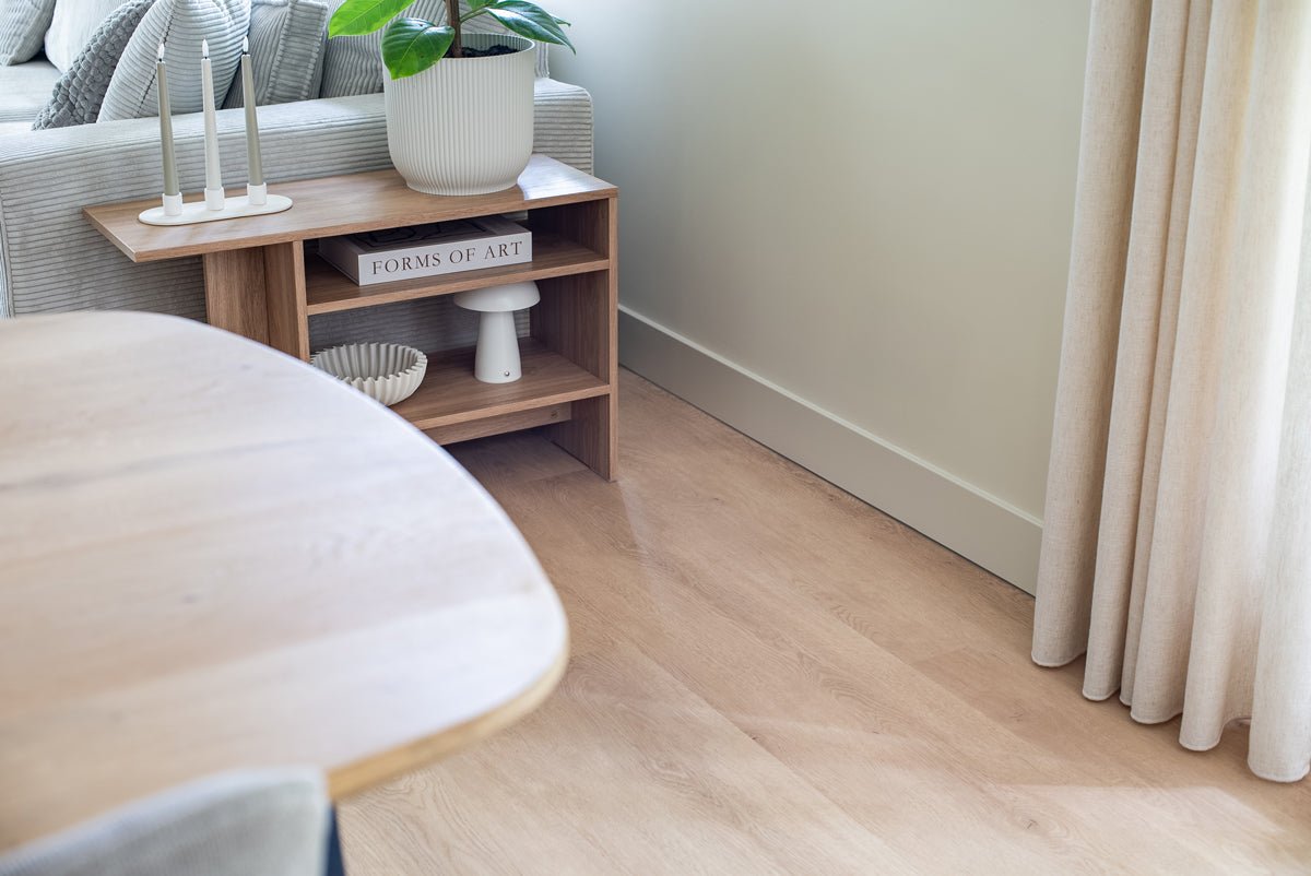 Floer Weiß Eiche Landhaus Klebe - Vinyl FLR - 3232 - Solzaleben.de