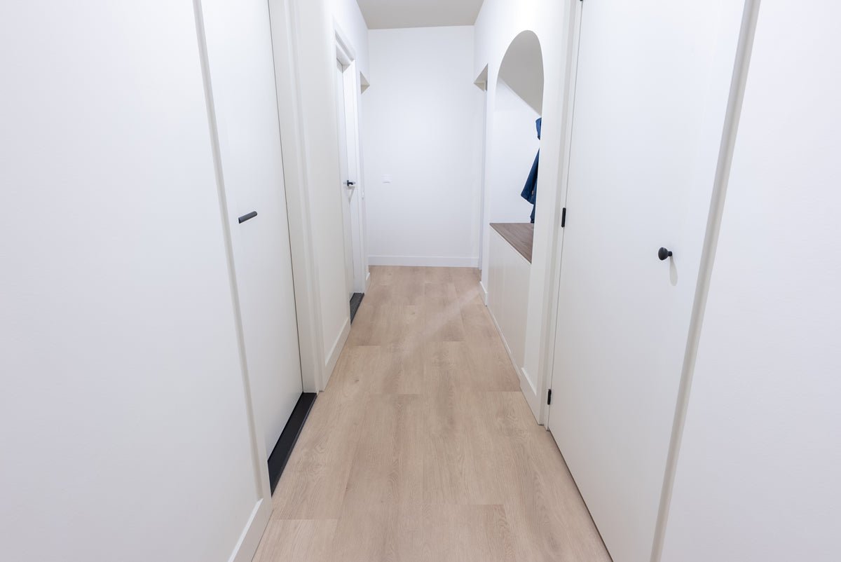 Floer Weiß Eiche Landhaus Klebe - Vinyl FLR - 3232 - Solzaleben.de