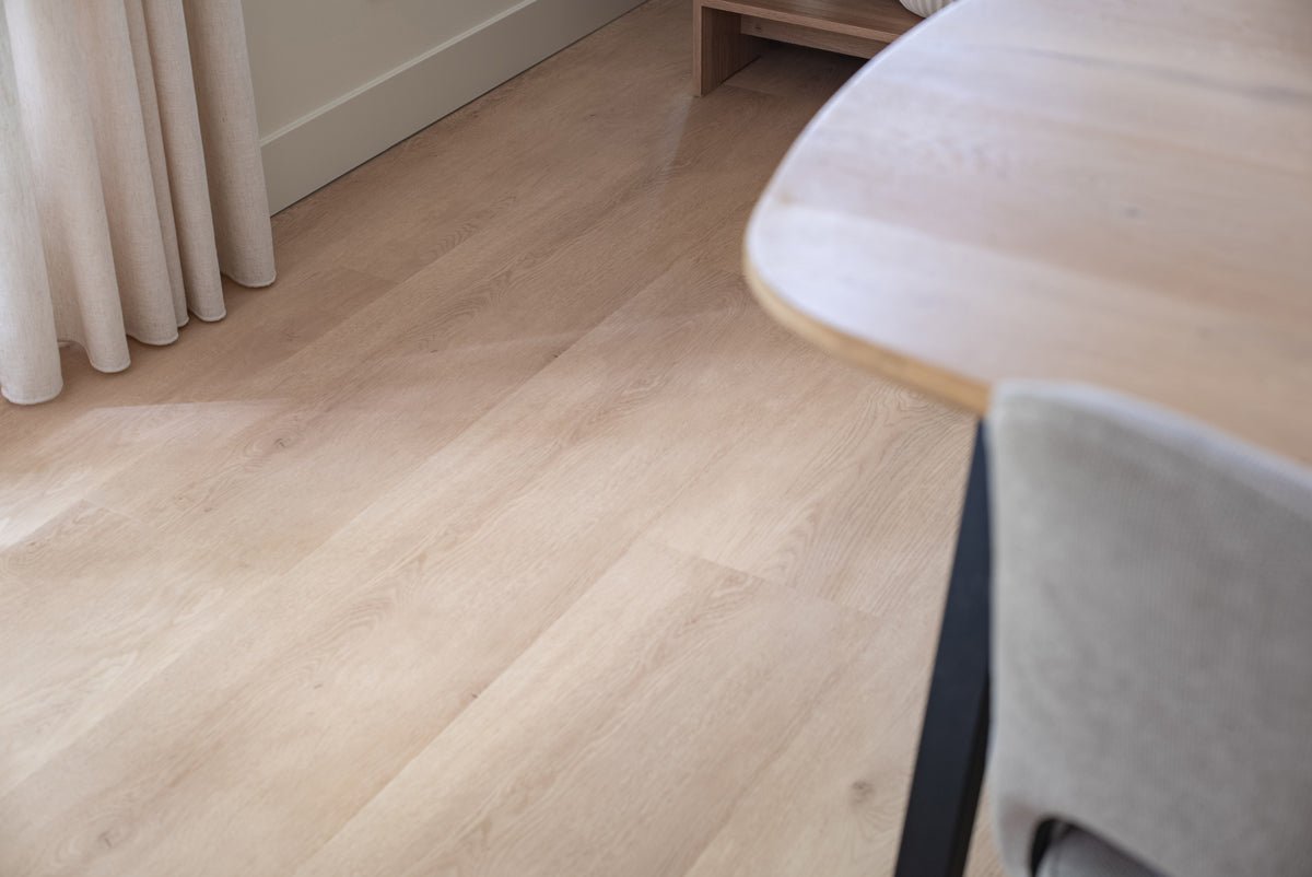 Floer Weiße Eiche Landhaus Klick Vinyl FLR - 3752 - Solzaleben.de
